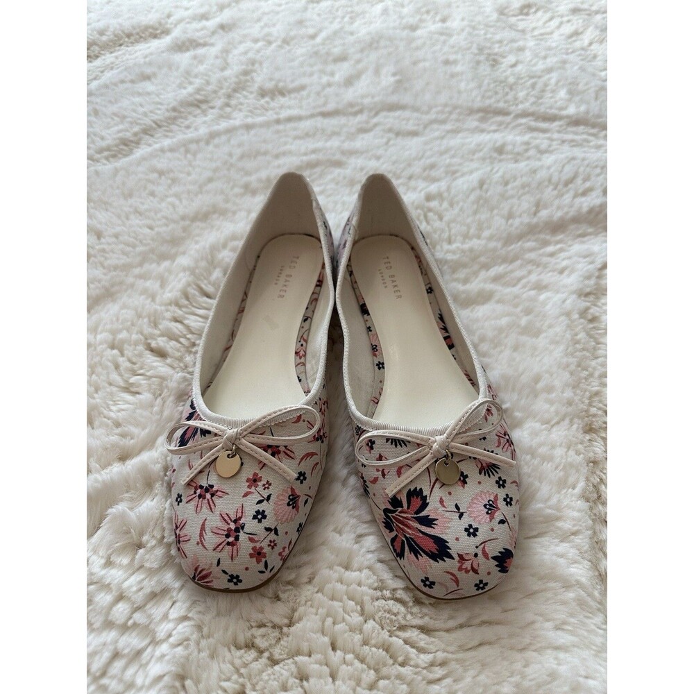 Women's Ted Baker London Bayna Floral Ballet Flats Shoes Natural Slip-On NWOT